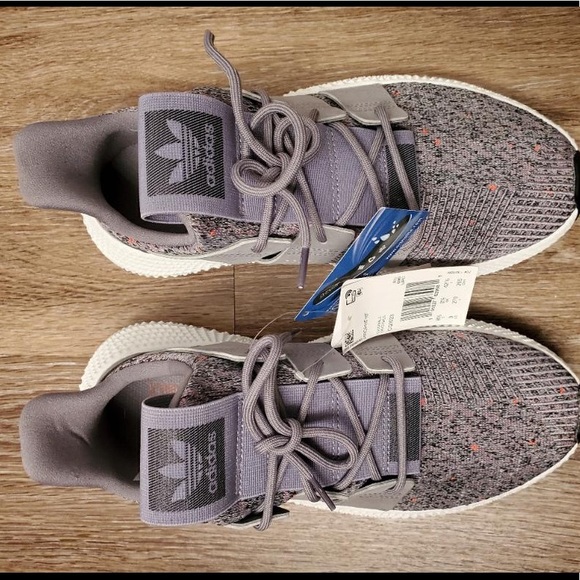 Adidas - Picture 2 of 3